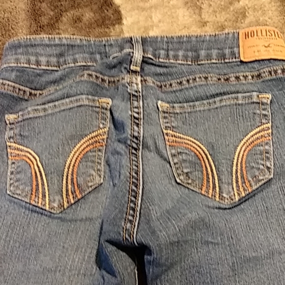 Jeans - Picture 3 of 3